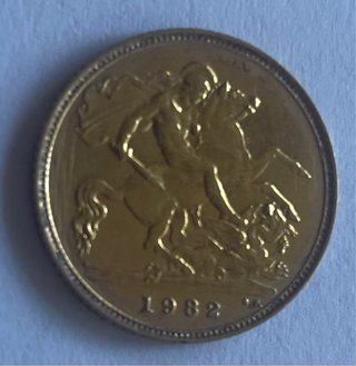 Moneda Oro 1/2 Sovereign Elizabeth II