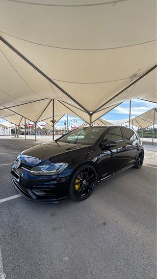 Volkswagen Golf 2018 7.5 R