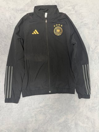 Chaqueta Adidas Negra y Dorada
