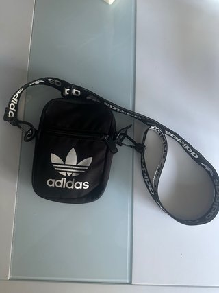 Riñonera/bandolera adidas Negra