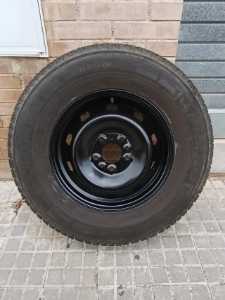 Llanta de repuesto 225/75R16 para Fiat Ducato