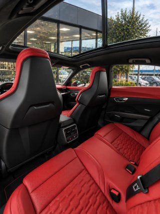 Audi RS e-tron GT 2023