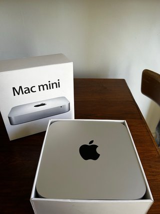Mac Mini Apple Plata con regalo monitor