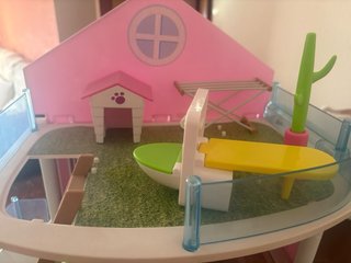 Autocaravana Barbie, piso di barriguitas e casa