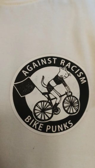 Camiseta Bike Punk contra Racismo Talla M