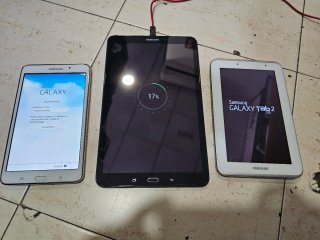 Lote 3 Tablets Samsung Galaxy Tab y 2 bq