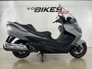 Suzuki Burgman 400 -2013-