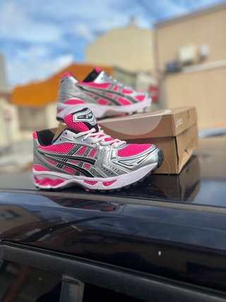 Asics Gel Kayano 14 Rosa y Plata