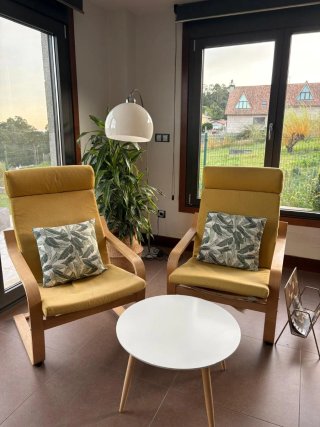 Conjunto IKEA: 2 Sillones, Mesa y Revistero