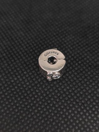 Charm plata 925 tope logo Mickey 051-03-00744