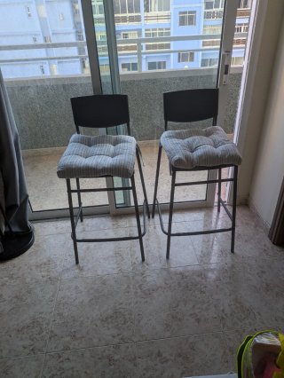 Pareja de taburetes altos STIG de IKEA
