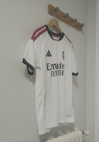 Camiseta de fútbol blanca 26/27 Talla M