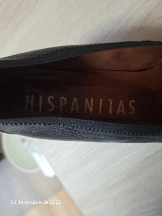 Zapatos de salón negros Hispanitas