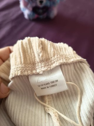 Pantalón beige de pana ancho