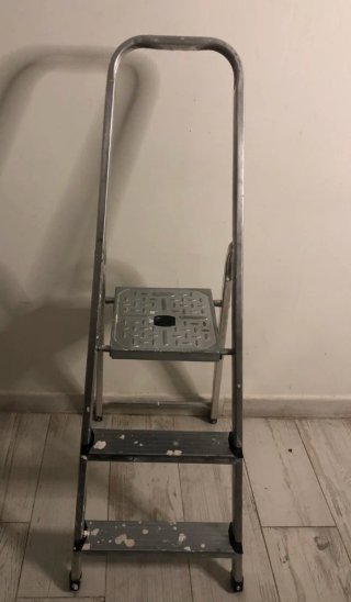 Escalera de Aluminio Plegable