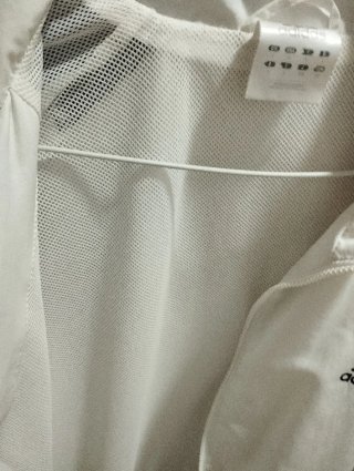 Chaqueta Adidas entretiempo TallaL entrega en mano