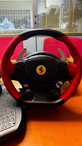 Thrustmaster Ferrari 458 Spider Xbox