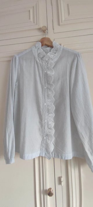 Blusa Sfera Talla S Rayas con Bordado