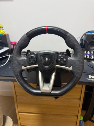 Volante y Pedales Logitech PC/PS5