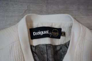 Chaqueta Desigual by Christian Lacroix Crema