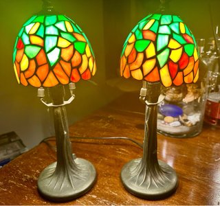 Coppia di lampade da tavolo / abat jour Tiffany