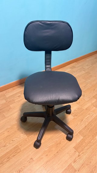Silla de escritorio negra