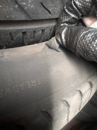 2 Neumáticos Michelin 195/60R18 96H