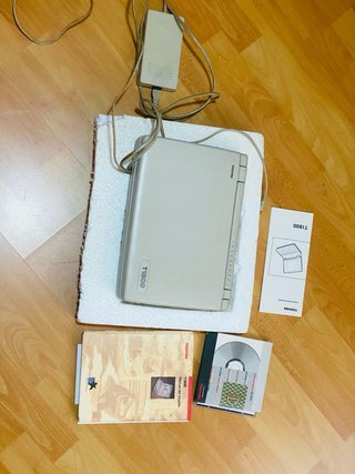 Toshiba T1800 Ordenador Portátil Beige