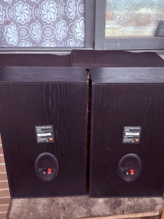 Altavoz JBL N28 Northridge Series