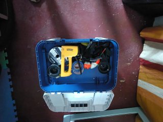 Cajón pesca con carro portante