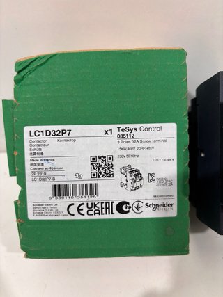 Contactor Schneider TeSys LC1D32P7