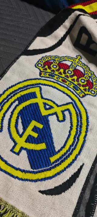 Bufanda Real Madrid