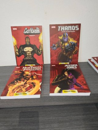 Colección Marvel Darks