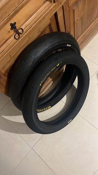 Juego de neumáticos Dunlop Moto 3 90/115
