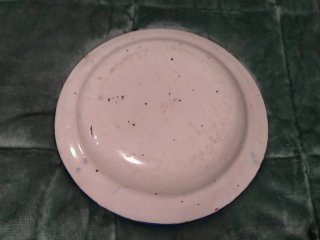 Plato Antiguo de Cerámica Pintado a Mano
