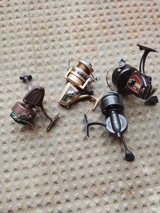 Cañas de pescar y carrete