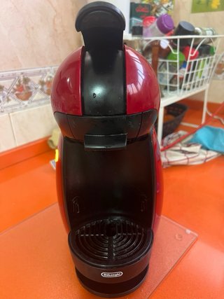 Macchina da caffè Dolce Gusto rossa
