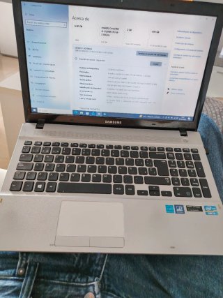 Portátil Samsung ATIV Book 2