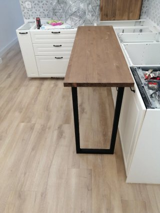 Carpintero montaje de puertas