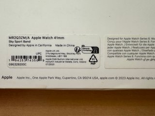 Apple Watch 41mm. Sky Sport Band