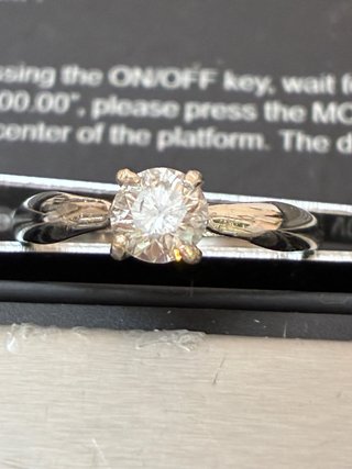 Anillo Oro 18k Diamante Natural 0.72 Ct IGL-Lab