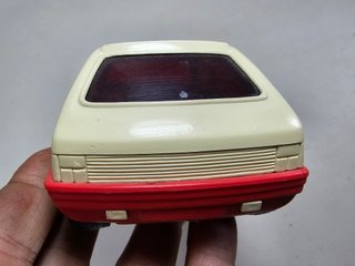 Coche de competición Peugeot 205