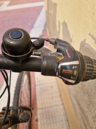 Bicicleta de Montaña Negra Talla M