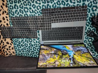 Portátil 15.6 Ryzen 5,16GB RAM,1TB SSD, cn garntia