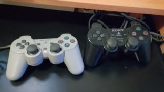 PS2 Slim + 2 mandos + 3 juegos + Memoria 8MB