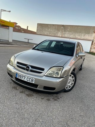 Opel Vectra 2004