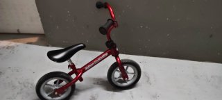 Bicicleta sin pedales Chicco Red Bullet