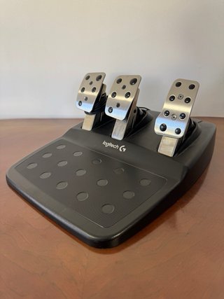 Logitech G29 Volante y Pedales