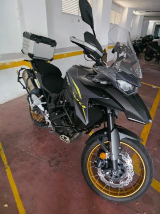 QJ Motor SRT 550X