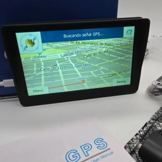 Navegador GPS con Pantalla